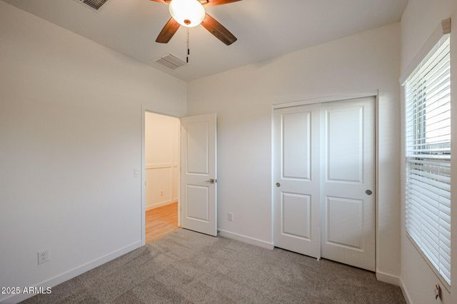 7986 W FRIER Drive, Glendale, AZ 85303