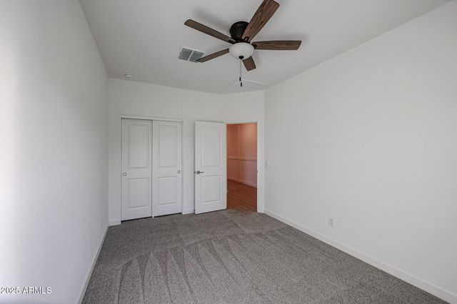 7986 W FRIER Drive, Glendale, AZ 85303