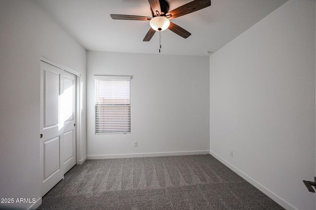 7986 W FRIER Drive, Glendale, AZ 85303