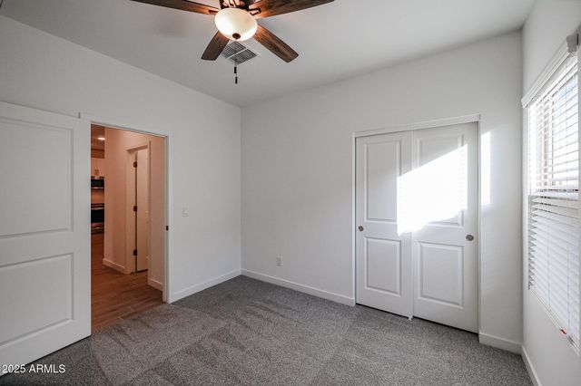 7986 W FRIER Drive, Glendale, AZ 85303