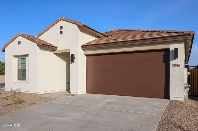 7986 W FRIER Drive, Glendale, AZ 85303