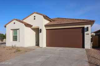 7986 W FRIER Drive, Glendale, AZ 85303