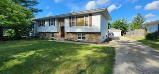 33276 N Sunset Avenue, Grayslake, IL 60030