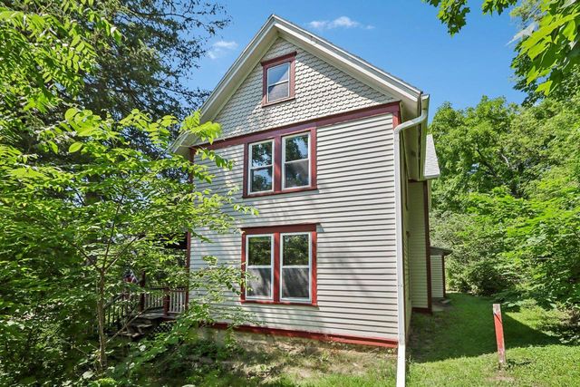 2348 Highway 92, Mount Horeb, WI 53572