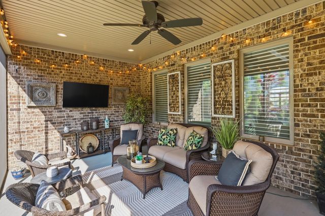 2612 Lucca Place, Lexington, KY 40509