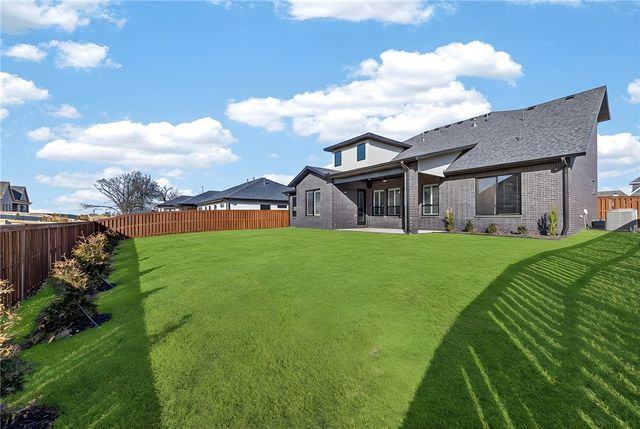 4202 S 87th Place, Bentonville, AR 72713