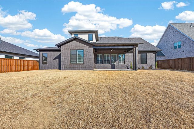 4202 S 87th Place, Bentonville, AR 72713