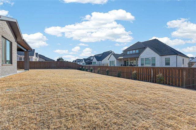 4202 S 87th Place, Bentonville, AR 72713