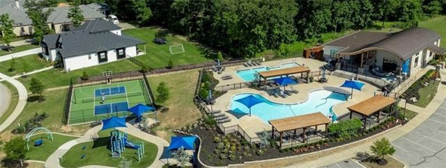 4202 S 87th Place, Bentonville, AR 72713