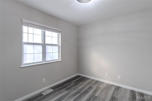 20361 Heritage Road, St Robert, MO 65584