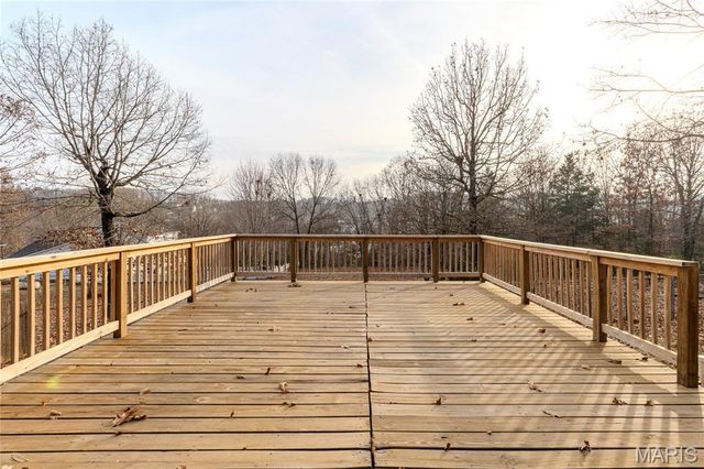 20361 Heritage Road, St Robert, MO 65584