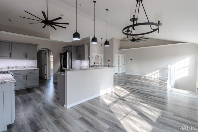 20361 Heritage Road, St Robert, MO 65584