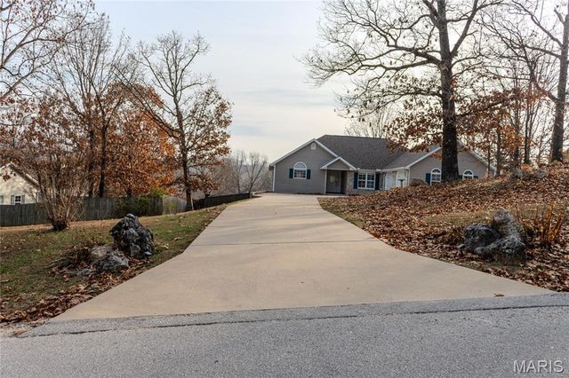 20361 Heritage Road, St Robert, MO 65584