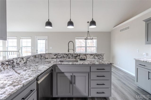 20361 Heritage Road, St Robert, MO 65584