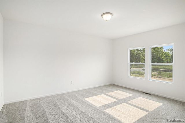 380 Dorchester Drive, Howell, MI 48855