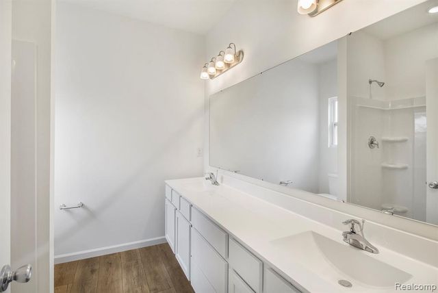 380 Dorchester Drive, Howell, MI 48855