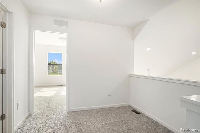 380 Dorchester Drive, Howell, MI 48855