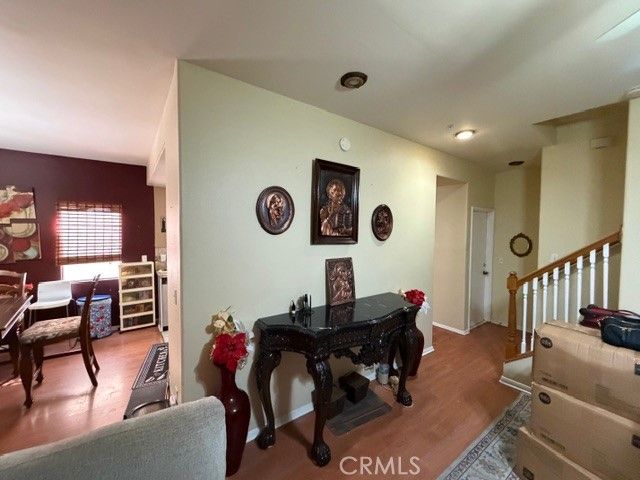 9300 Burnet 122, North Hills (los Angeles), CA 91343