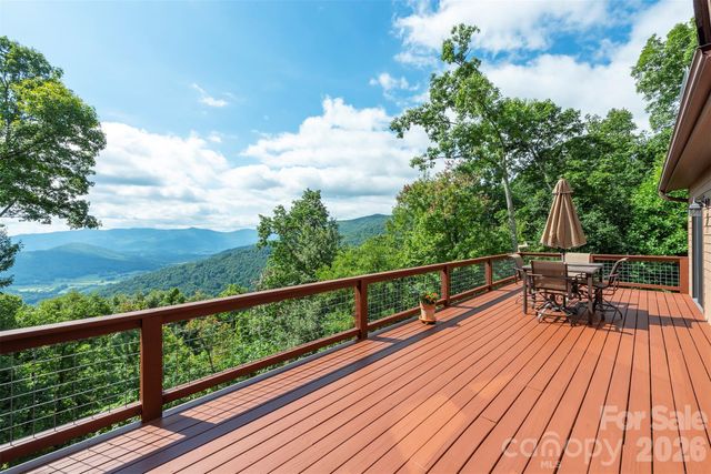 30 Wedgewood Terrace, Black Mountain, NC 28711