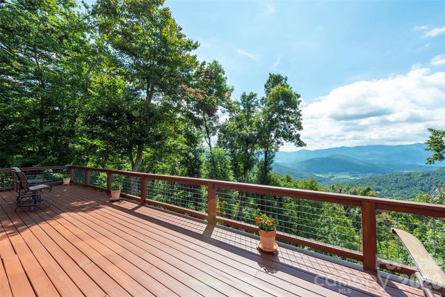 30 Wedgewood Terrace, Black Mountain, NC 28711