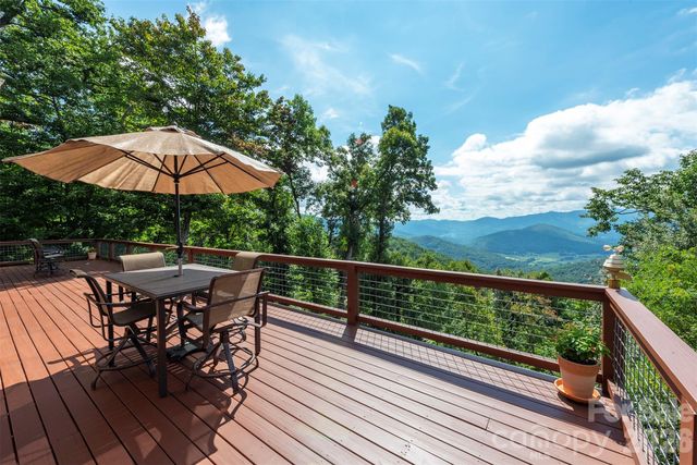 30 Wedgewood Terrace, Black Mountain, NC 28711