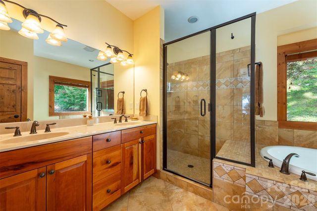 30 Wedgewood Terrace, Black Mountain, NC 28711