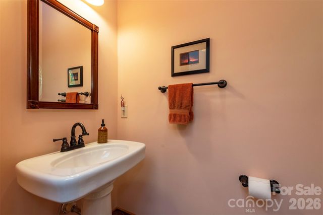 30 Wedgewood Terrace, Black Mountain, NC 28711