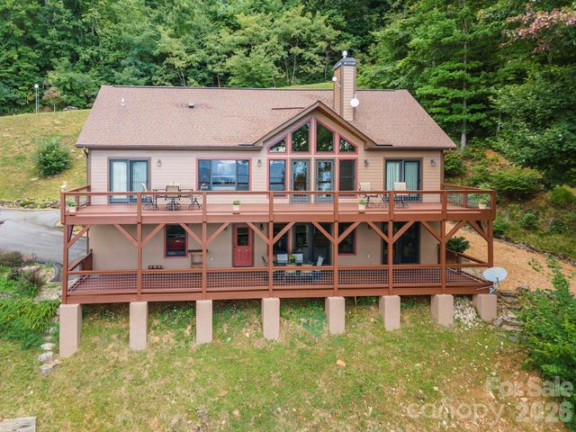 30 Wedgewood Terrace, Black Mountain, NC 28711