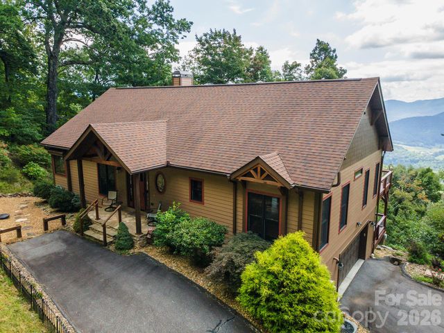 30 Wedgewood Terrace, Black Mountain, NC 28711