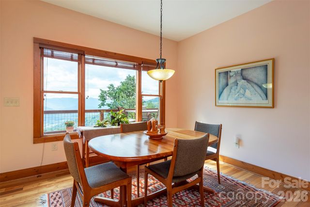 30 Wedgewood Terrace, Black Mountain, NC 28711