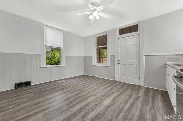 3627 Louisiana Ave, St Louis, MO 63118