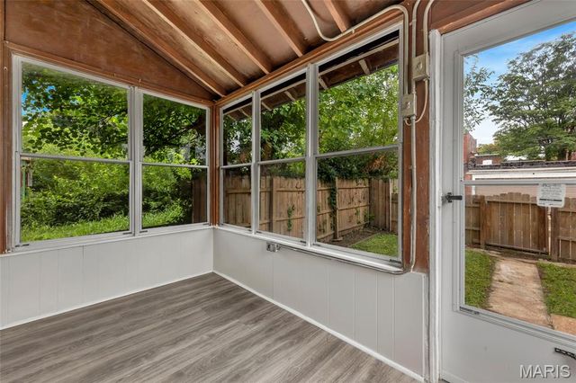 3627 Louisiana Ave, St Louis, MO 63118