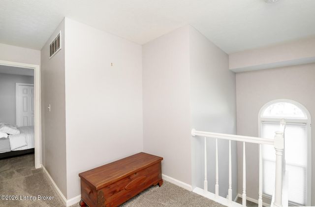 222 Rolling Ridge Way, Simpsonville, KY 40067