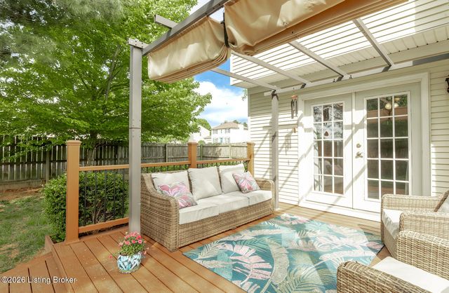 222 Rolling Ridge Way, Simpsonville, KY 40067