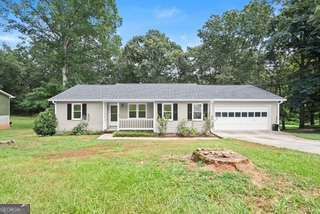 200 E Country Woods Drive, Covington, GA 30016