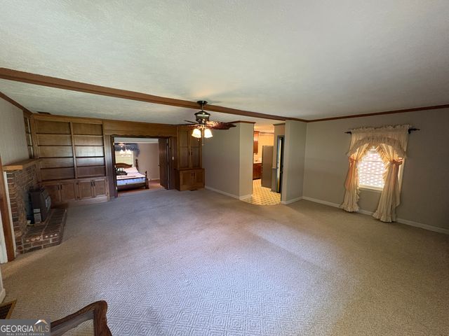 1344 Oakdale Drive, Griffin, GA 30224