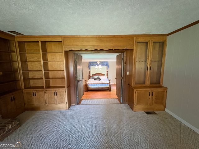 1344 Oakdale Drive, Griffin, GA 30224