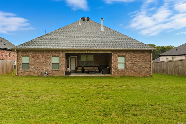 9009 Wooddale Dr, Sherwood, AR 72120