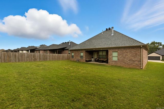 9009 Wooddale Dr, Sherwood, AR 72120