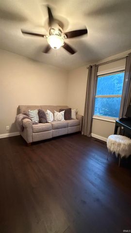 338 S Poplar Drive, Ellettsville, IN 47429