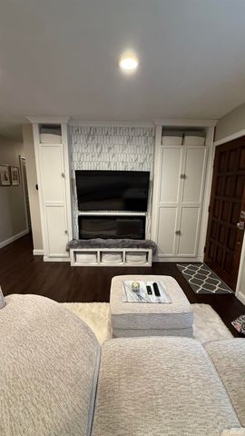 338 S Poplar Drive, Ellettsville, IN 47429