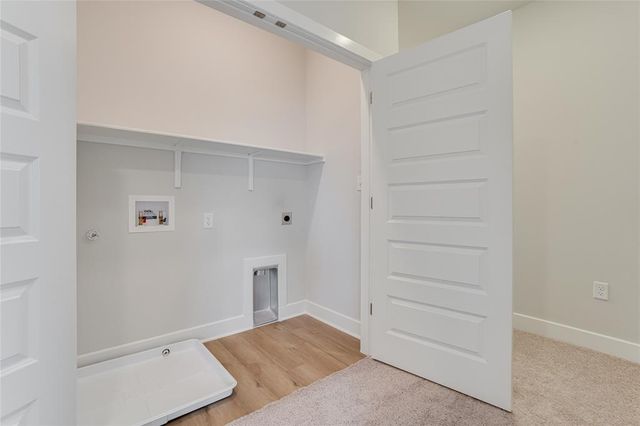 517 Emory Crossing BLVD, Hutto, TX 78634