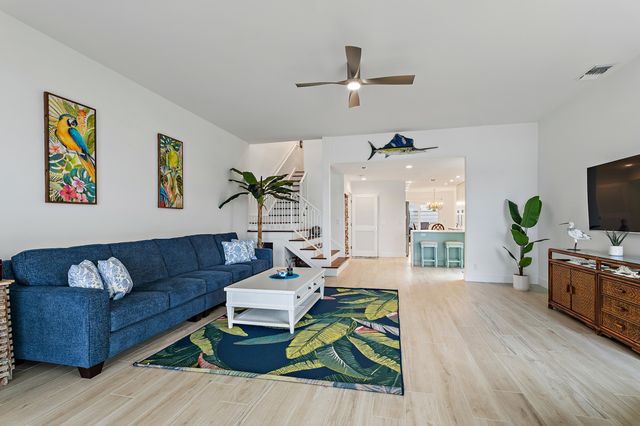 19950 Scrimshaw Way, Jupiter, FL 33469