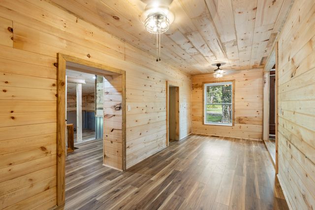 98 Gadsden Avenue, Menlo, GA 30731