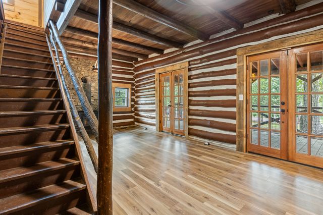 98 Gadsden Avenue, Menlo, GA 30731