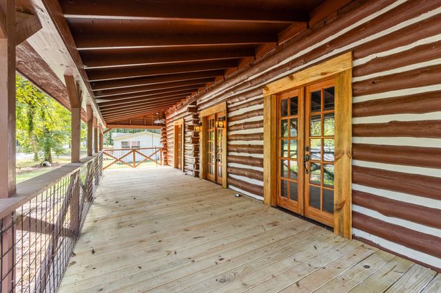 98 Gadsden Avenue, Menlo, GA 30731