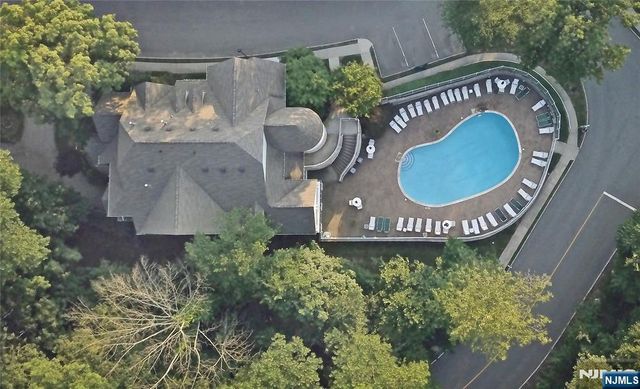 4601 Tudor Drive, Pequannock Township, NJ 07444