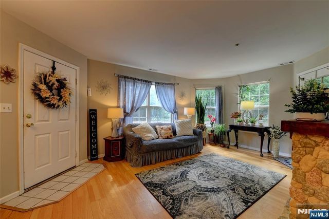 4601 Tudor Drive, Pequannock Township, NJ 07444
