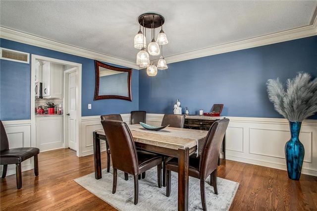 8016 N Flora Avenue, Kansas City, MO 64118