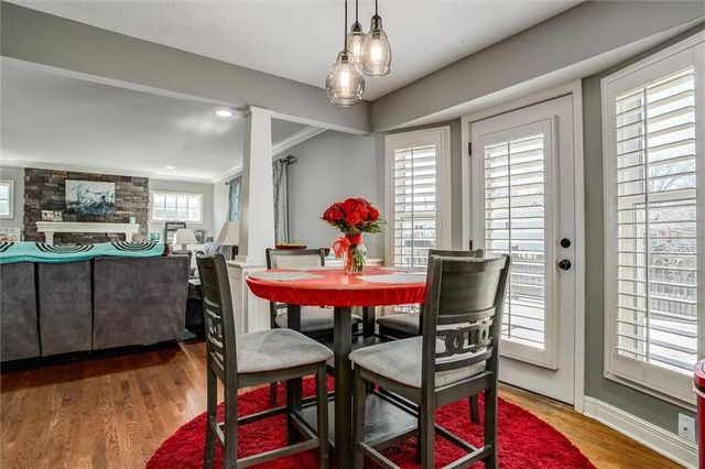 8016 N Flora Avenue, Kansas City, MO 64118